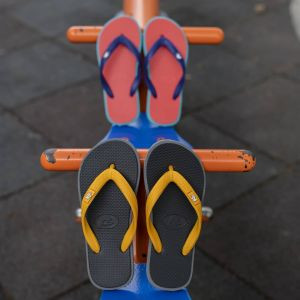 Шлепанцы Fipper Slick (мужские) из натурального каучука, UK/8, RUS/42