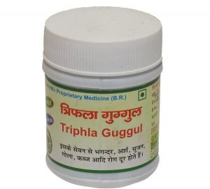 Трифала Гуггул Адарш (Triphla Guggul Adarsh), 40 г.