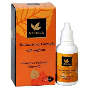 Масло увлажняющее с шафраном Ведика (Vedica), 30 мл.