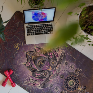 Коврик для йоги Медитация Эгойога (Meditation Egoyoga), микрофибра/каучук 183х66х0,3 см.