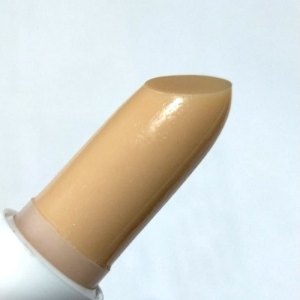 Бальзам для губ с маслом кумкумади и ванилью Пьюр Аюр (Pure Ayur), 5 мл.