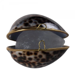 Кристалл свежести в тигровой тихоокеанской раковине Tawas Crystal, 70 г.