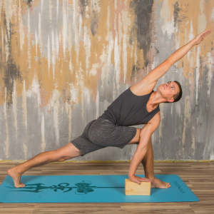 Коврик для йоги Трезубец Шивы Синий Эгойога (Shiva Trident Blue Egoyoga), полиуретан/каучук 185х68х0,4 см.